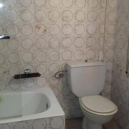 Apartamento A 10Min Del Centro En Zona Tranquila Viveiro