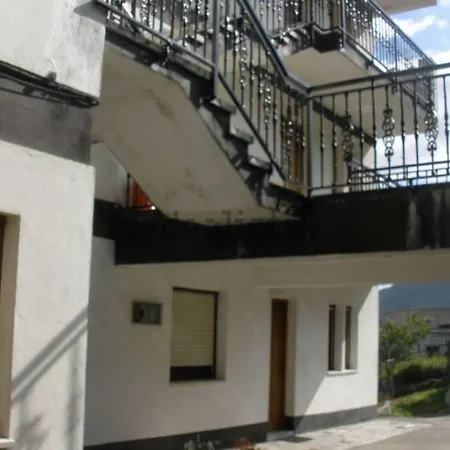 Apartamento A 10Min Del Centro En Zona Tranquila Viveiro *